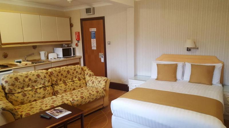 The Devoncourt 3* Exmouth